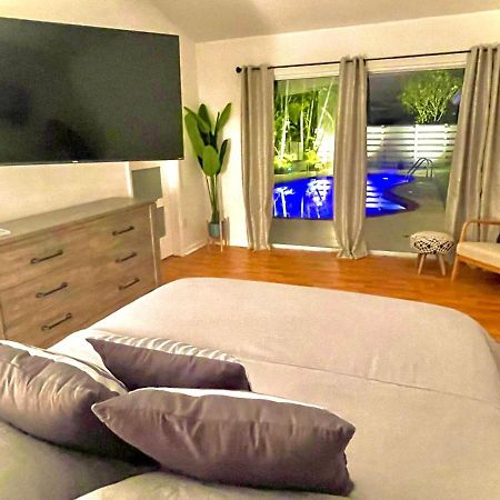 Kendall Keys Oasis Home W/ Pool, Theater & Arcade Miami Zewnętrze zdjęcie